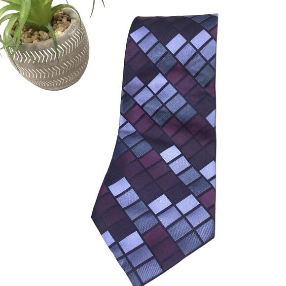 Geoffrey Beene Blue Purple Square Window Pane Pattern Classic Silk Tie - Picture 1 of 6